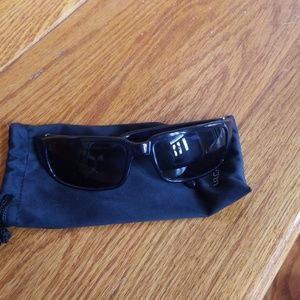 Liz Claiborne sunglasses